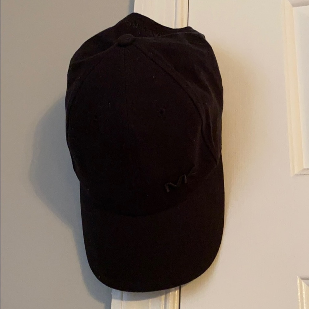 Michael Kors hat